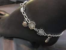 Load image into Gallery viewer, Delicate stainless steel scallop charms form links in the chain in this rust-resistant anklet that can stay with you throughout all your adventures.