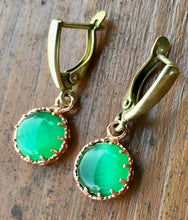 Load image into Gallery viewer, Green Chatoyant Glass and Copper Earrings