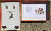 Load image into Gallery viewer, Florida Scrubsnail Fine Silver Pendant