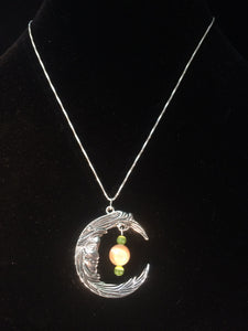 Moon and Mother of Pearl Necklace - Green