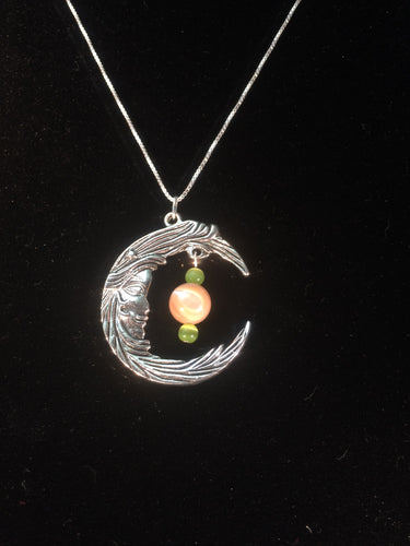 Moon and Mother of Pearl Necklace - Green