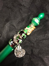 Load image into Gallery viewer, Frogs in the Pond Beaded Stylus