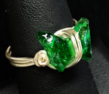 Load image into Gallery viewer, Green Glass Butterfly Silver Plated Copper Wire Ring