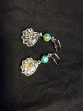 Load image into Gallery viewer, Mermaids Study Their Pearls